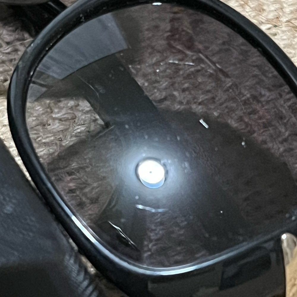 Prada sunglasses - Picture 8 of 9